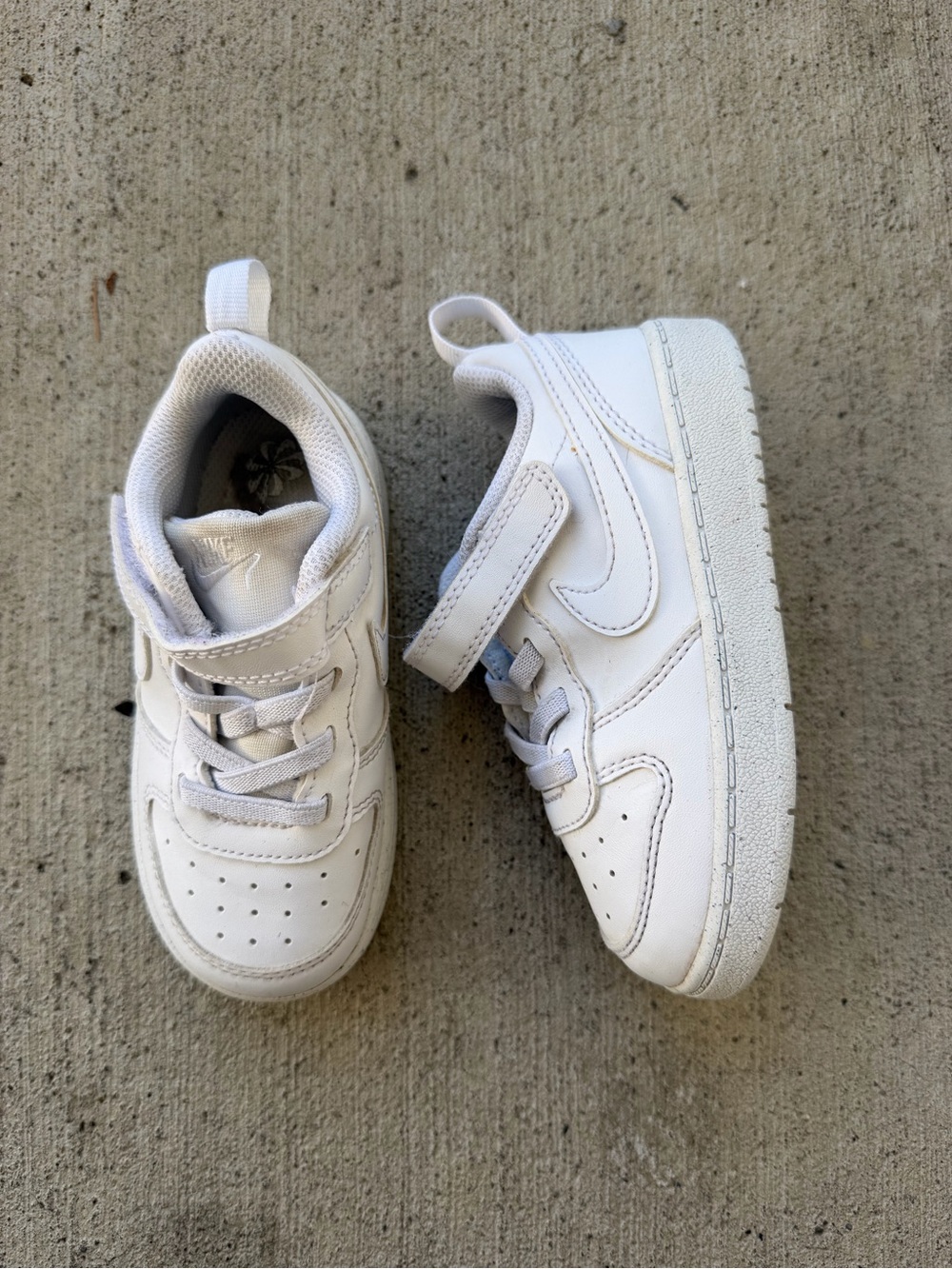 Nike Kids Court Borough Low toddler size 8C